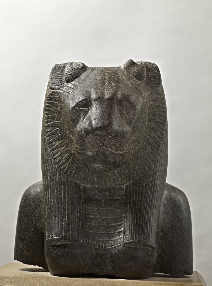 Sekhmet ; statue