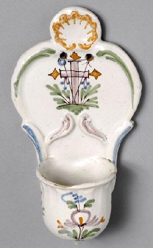 Bénitier (d'applique)_0