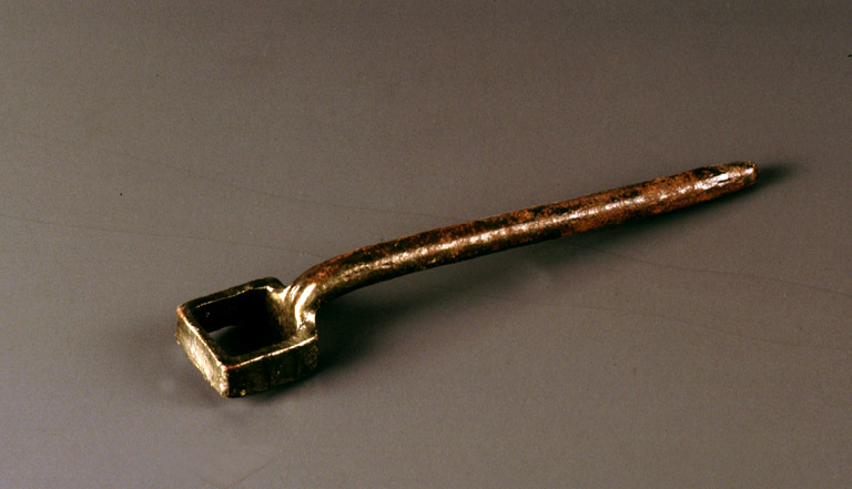 Clé à guichet de foudre_0