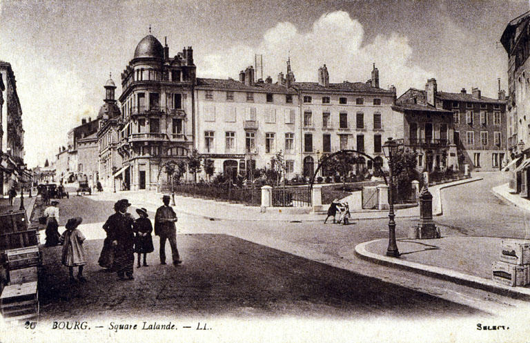 Bourg (Ain) : square Lalande_0