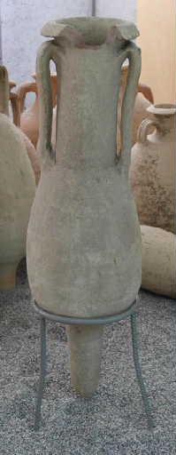 Amphore à saumures (Dressel 8)_0