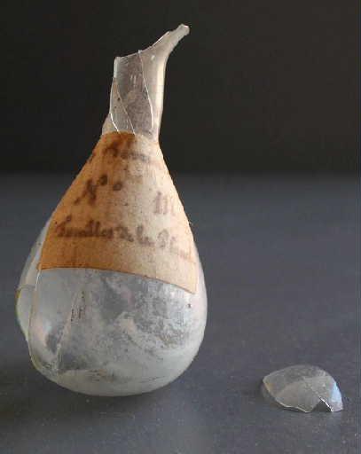 Balsamaire (à panse, piriforme, Isings 28a)_0