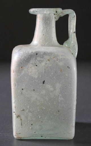 Bouteille (à panse carrée, Isings 50a)_1