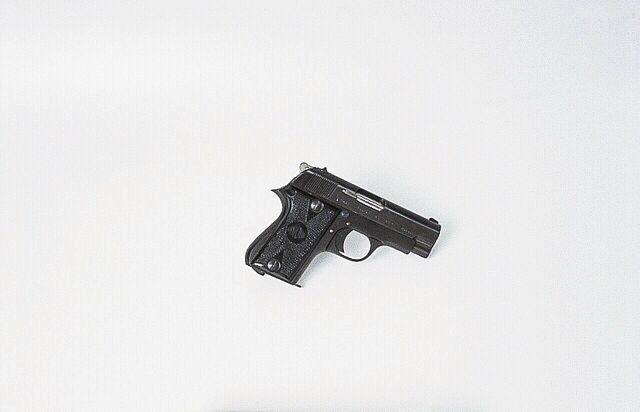Pistolet semi-automatique (modèle C2)_1