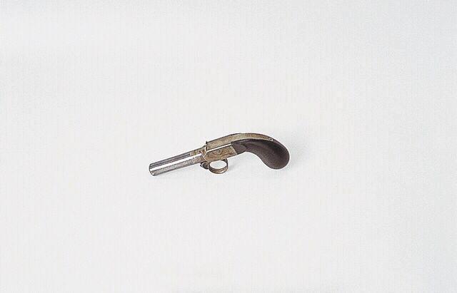 Pistolet à percussion par en dessous, à coffre_1