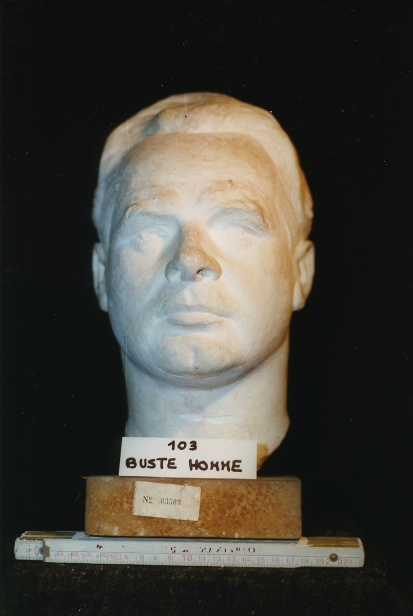 Buste homme, Marguerite Peltzer