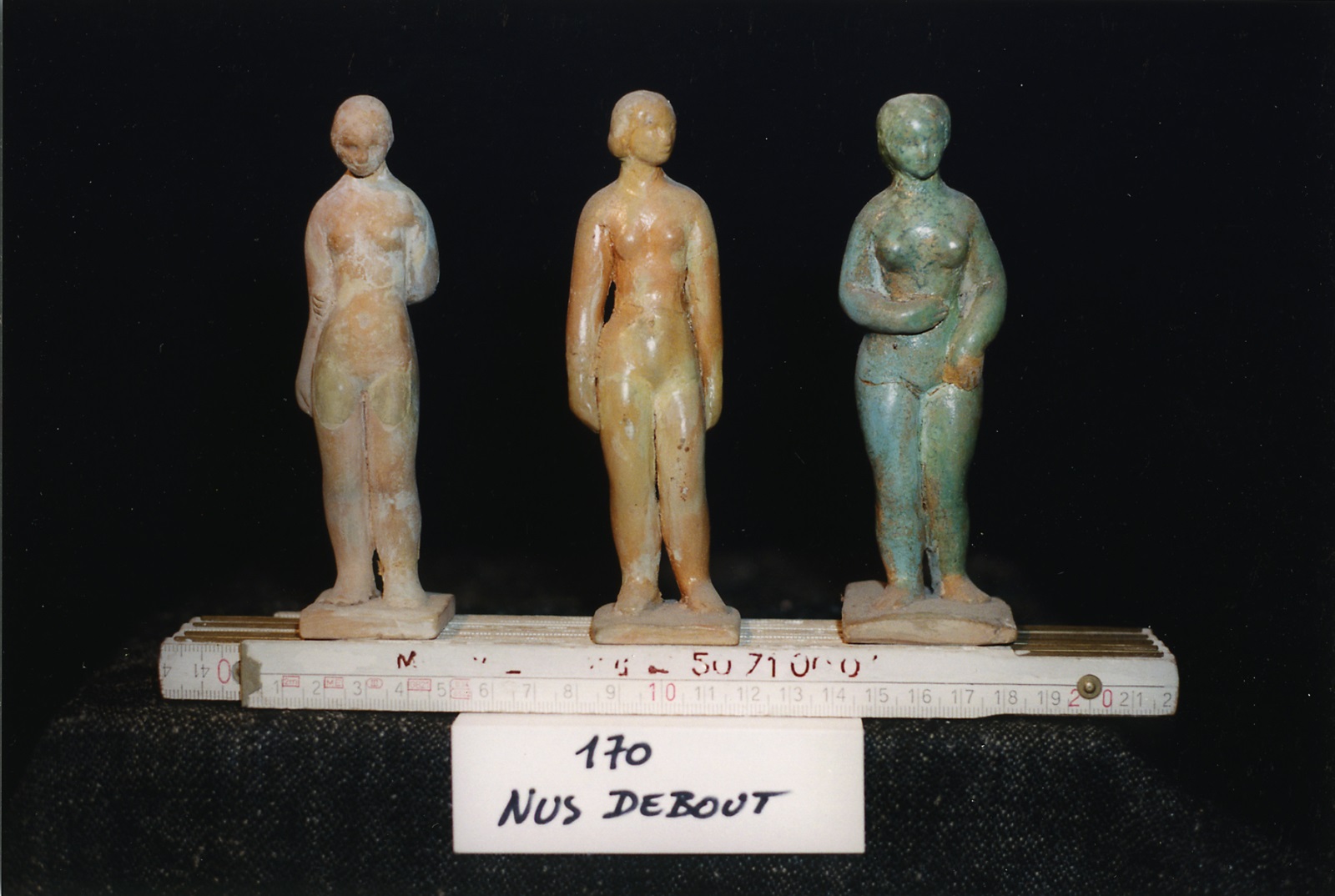 Nus debout, Marguerite Peltzer