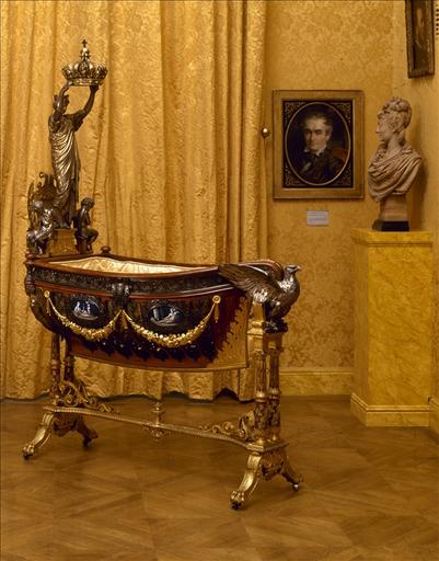 Berceau du Prince Impérial Louis-Napoléon (1856-1879)_0