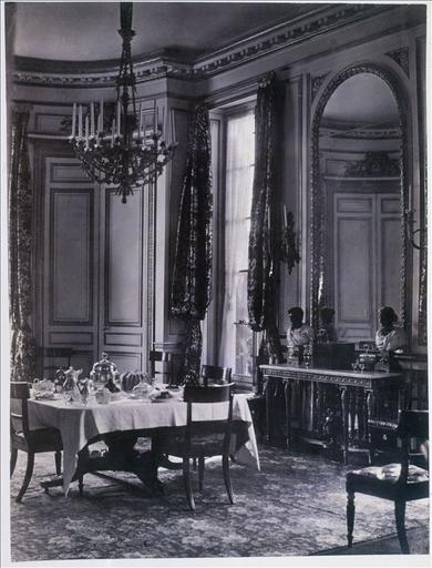 La salle à manger du château de Bagatelle, bois de Boulogne (16ème arrondissement, Paris)_0