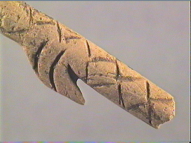 Harpon (à deux rangs de barbelures)_5