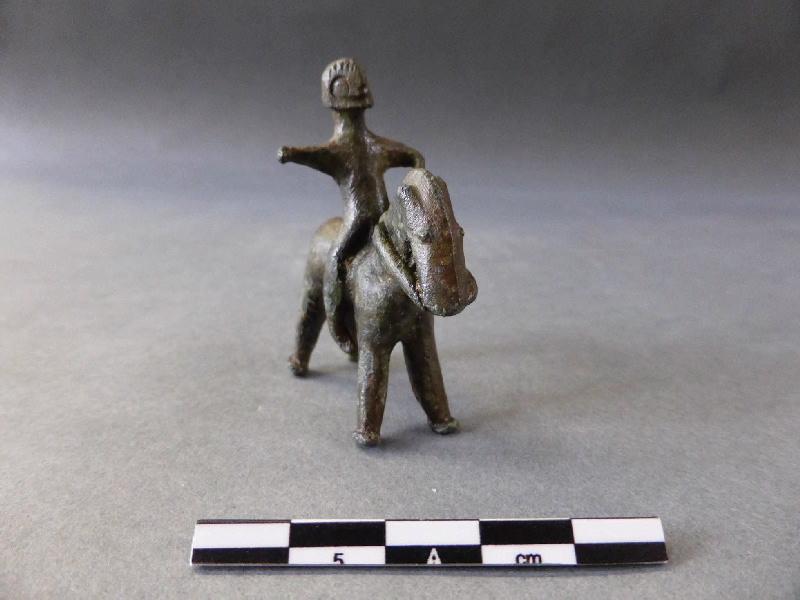 Figurine_2