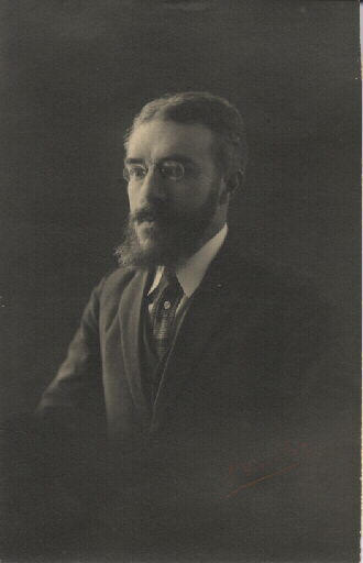 Portrait d'archéologue. Portrait en buste de Paul Couissin (1885-1932)_0