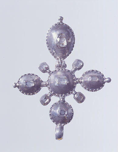 Croix-pendentif_0