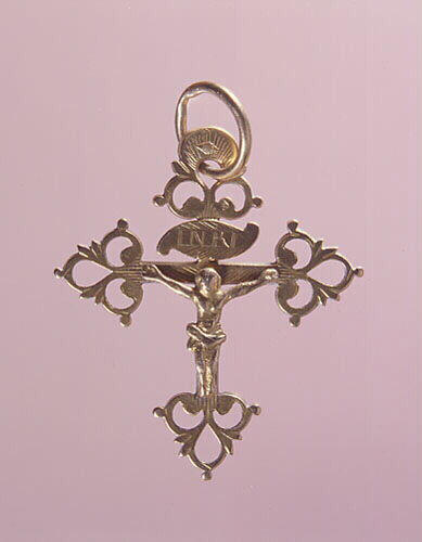 Croix-pendentif_0
