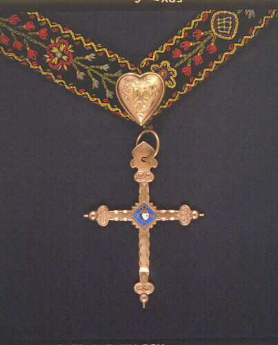 Croix-pendentif_0