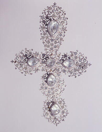 Croix-pendentif, broche_0