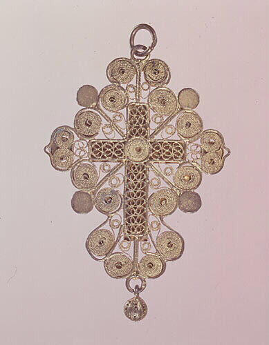 Croix-pendentif_1