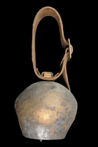 Cloche, collier_1