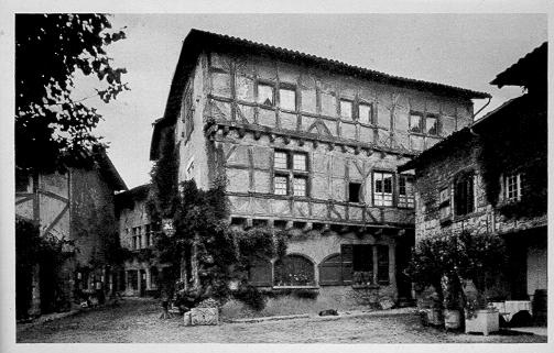 L'HOSTELLERIE (FACADE 13E)_0