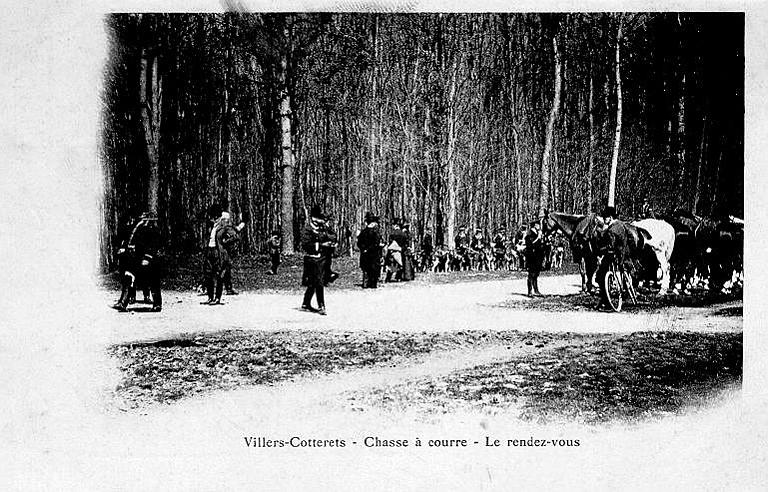 VILLERS-COTTERETS - CHASSE A COURRE - LE RENDEZ-VOUS_0
