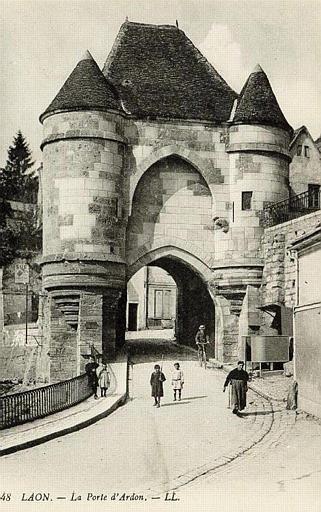 48 LAON - LA PORTE D'ARDON_0