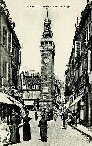 208 MOULINS - RUE DE L'HORLOGE_0