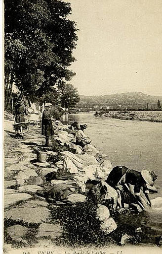 166 VICHY - LES BORDS DE L'ALLIER_0
