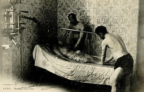 VICHY - MASSAGE SOUS L'EAU_0