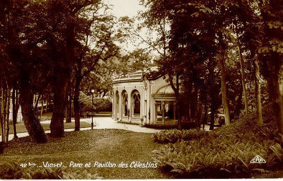 42 BIS VICHY - PARC ET PAVILLON DES CELESTINS_0
