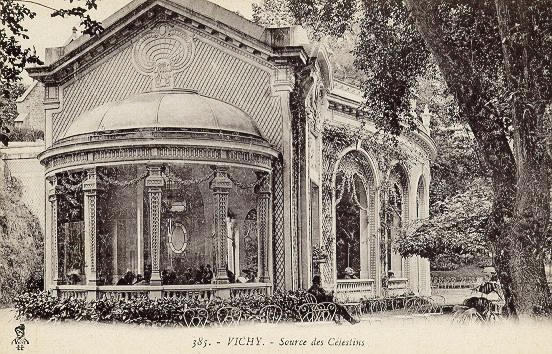 385 VICHY - SOURCE DES CELESTINS_0