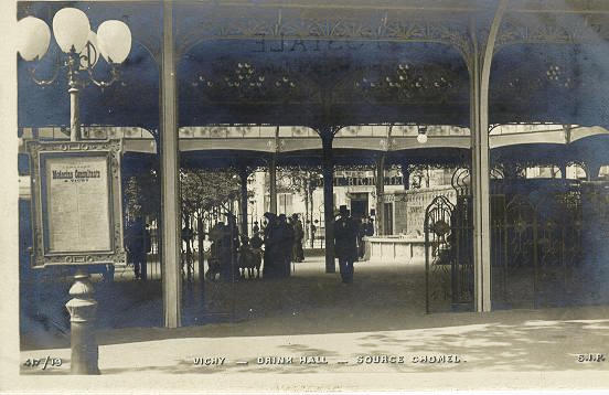 19 VICHY - DRINK HALL - SQUARE CHOMEL_0
