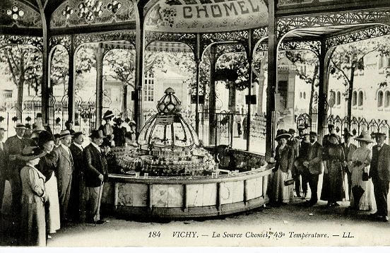 184 VICHY - LA SOURCE CHOMEL - 43° TEMPERATURE_0