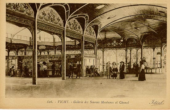 626 VICHY - GALERIE DES SOURCES MESDAMES ET CHOMEL_0