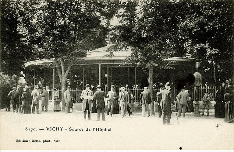 8270 VICHY - SOURCE DE L'HOPITAL_0