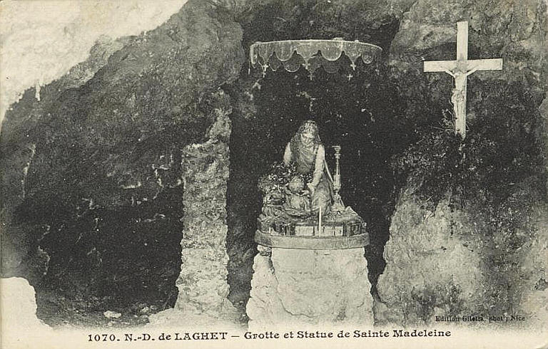 1071 - ND DE LAGHET - GROTTE ET STATUE DE STE MADELEINE_0