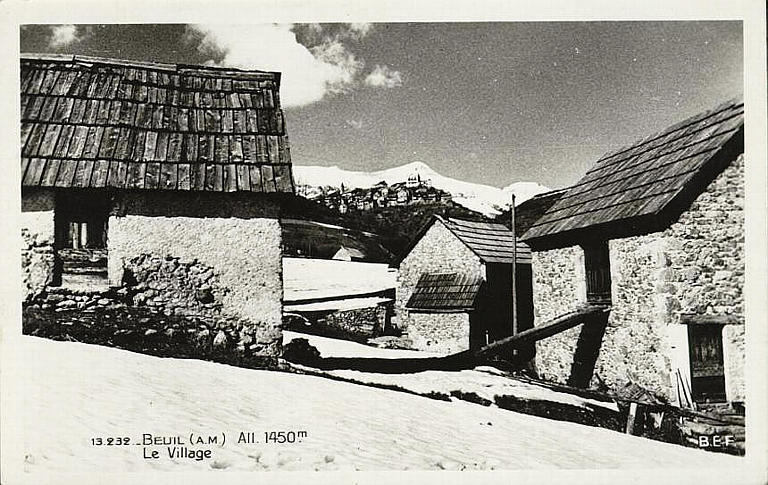 13.232. BEUIL (A.M.) ALT. 1450M / LE VILLAGE_0