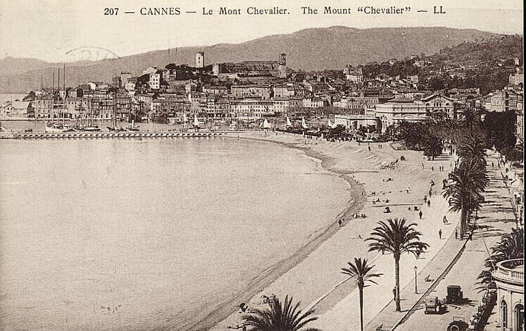 207. CANNES - LE MONT CHEVALIER - THE MOUNT 'CHEVALIER'_0