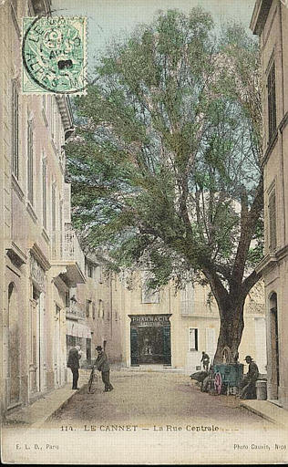 LE CANNET - LA RUE CENTRALE_0
