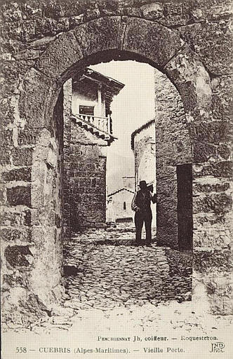 558. CUEBRIS (ALPES MARITIMES) - VIEILLE PORTE_0