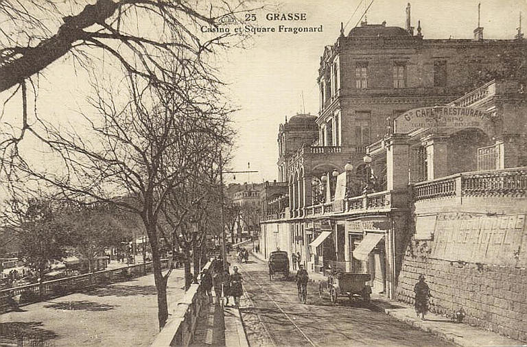 25. GRASSE - CASINO ET SQUARE FRAGONARD_0