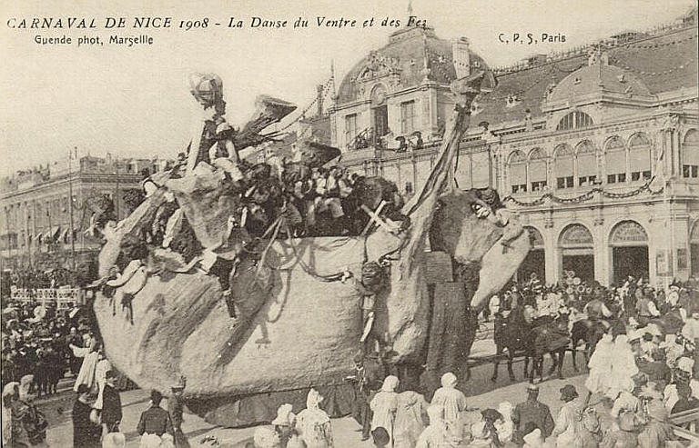 CARNAVAL DE NICE 1908 - LA DANSE DU VENTRE ET DES FEZ_0