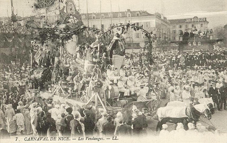 7. CARNAVAL DE NICE - LES VENDANGES_0