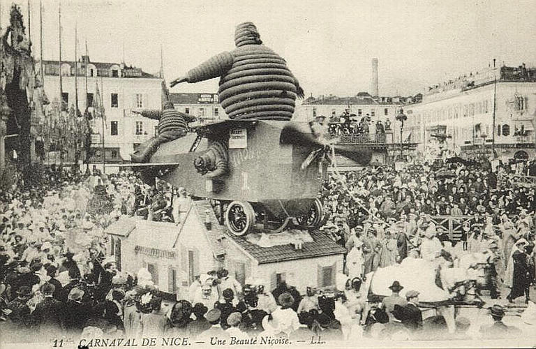 11. CARNAVAL DE NICE - UNE BEAUTE NICOISE_0