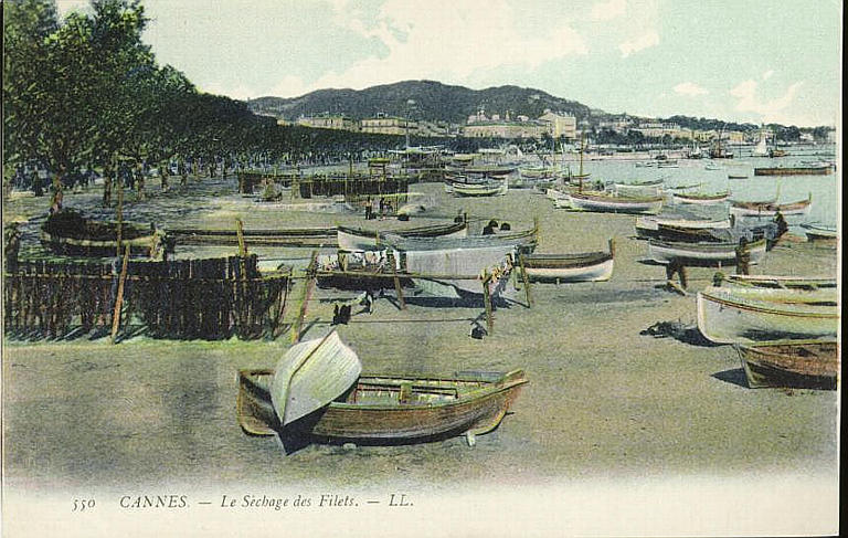 550. CANNES - LE SECHAGE DES FILETS_0