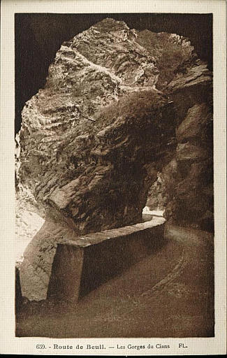 ROUTE DE BEUIL - LES GORGES DU CIANS_0