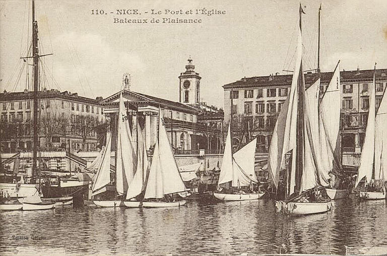 110. NICE - LE PORT ET L'EGLISE / BATEAUX DE PLAISANCE_0