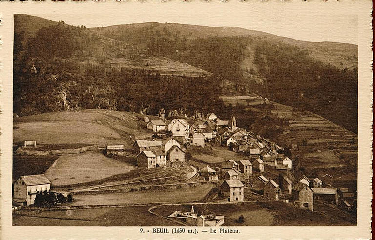 9 BEUIL (1450 m.) - LE PLATEAU_0