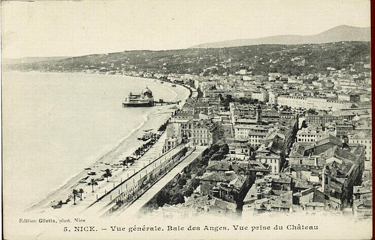 5 NICE - VUE GENERALE - BAIE DES ANGES - VUE PRISE DU CHATEAU_0
