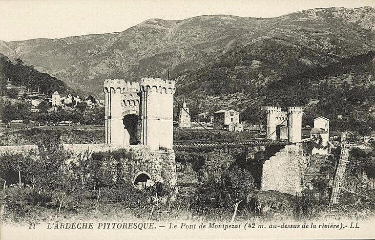 11 L'ARDECHE PITTRORESQUE. - LE PONT DE MONTPEZAT (42 M. AU-DESSUS DE LA RIVIERE)_0