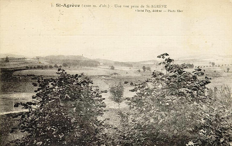 ST-AGREVE (1100 M. D'ALT.) - UNE VUE PRISE DE ST-AGREVE_0